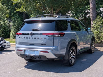 2024 Nissan Pathfinder Platinum
