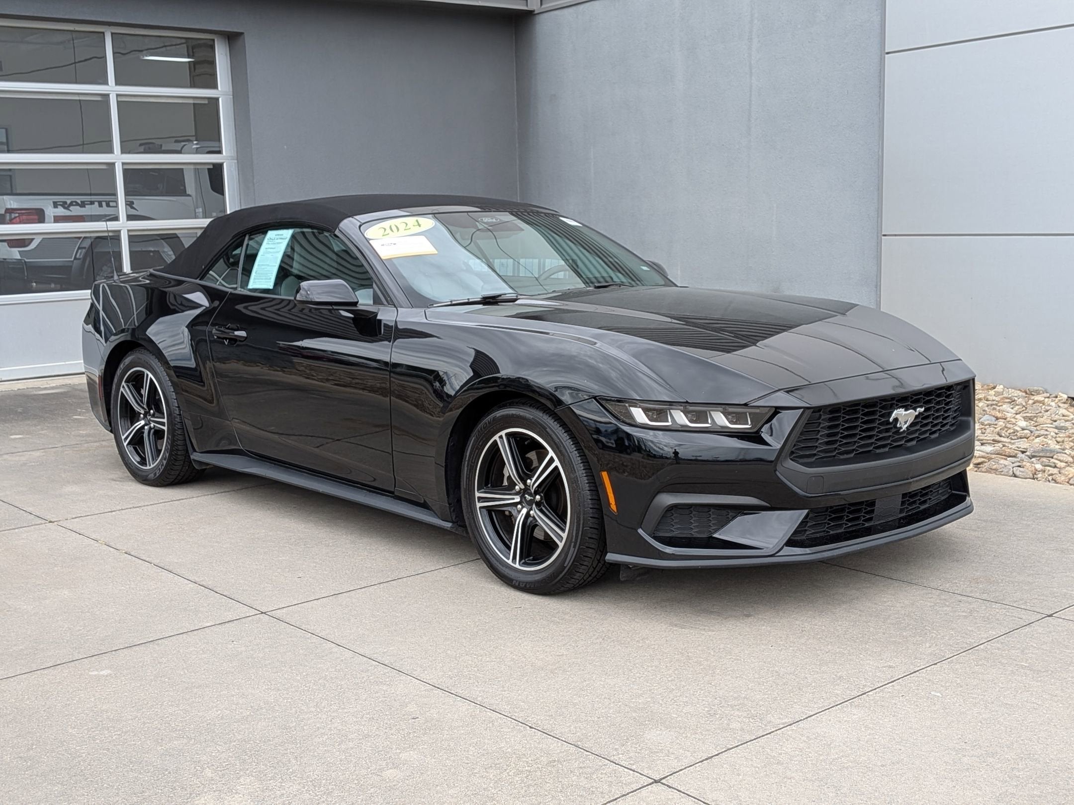 2024 Ford Mustang EcoBoost Premium