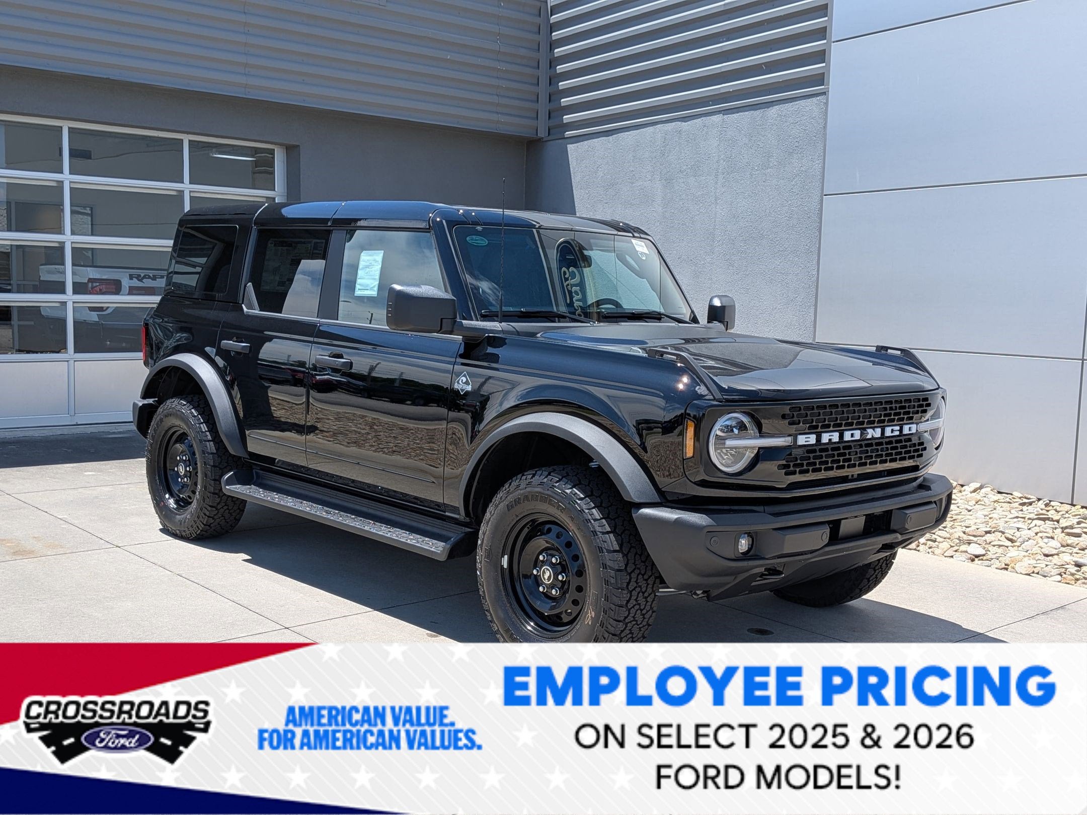 2026 Ford Bronco Outer Banks