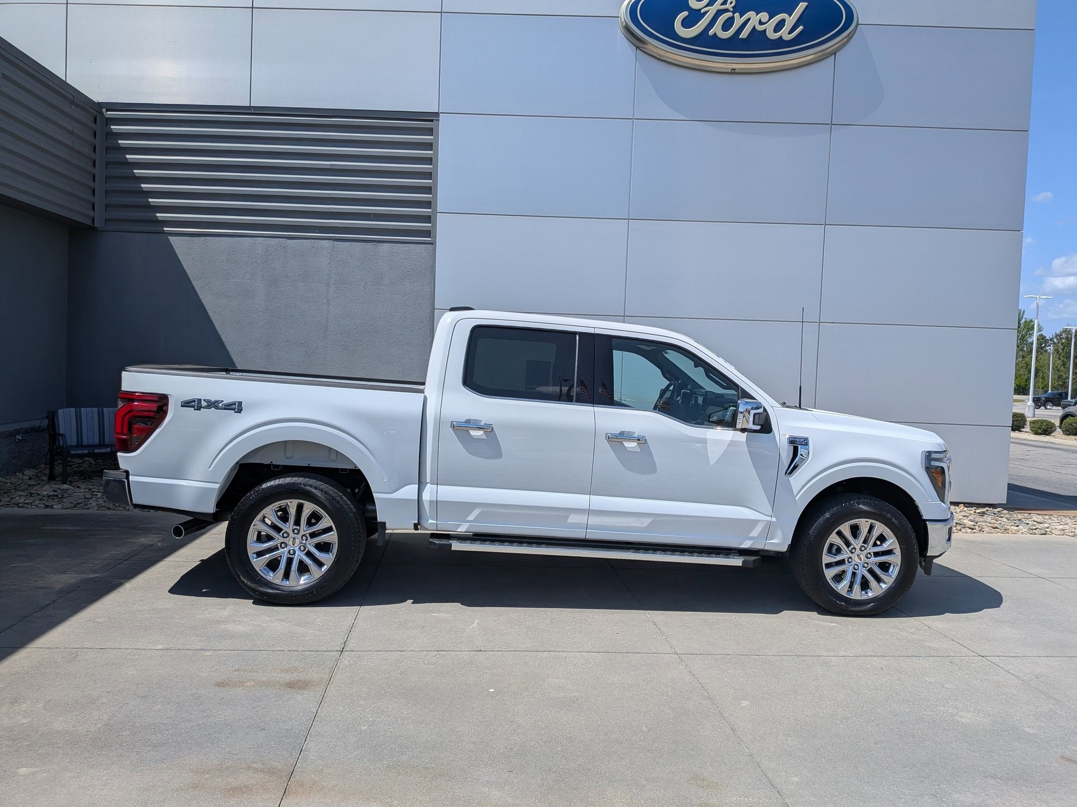 2024 Ford F-150 LARIAT