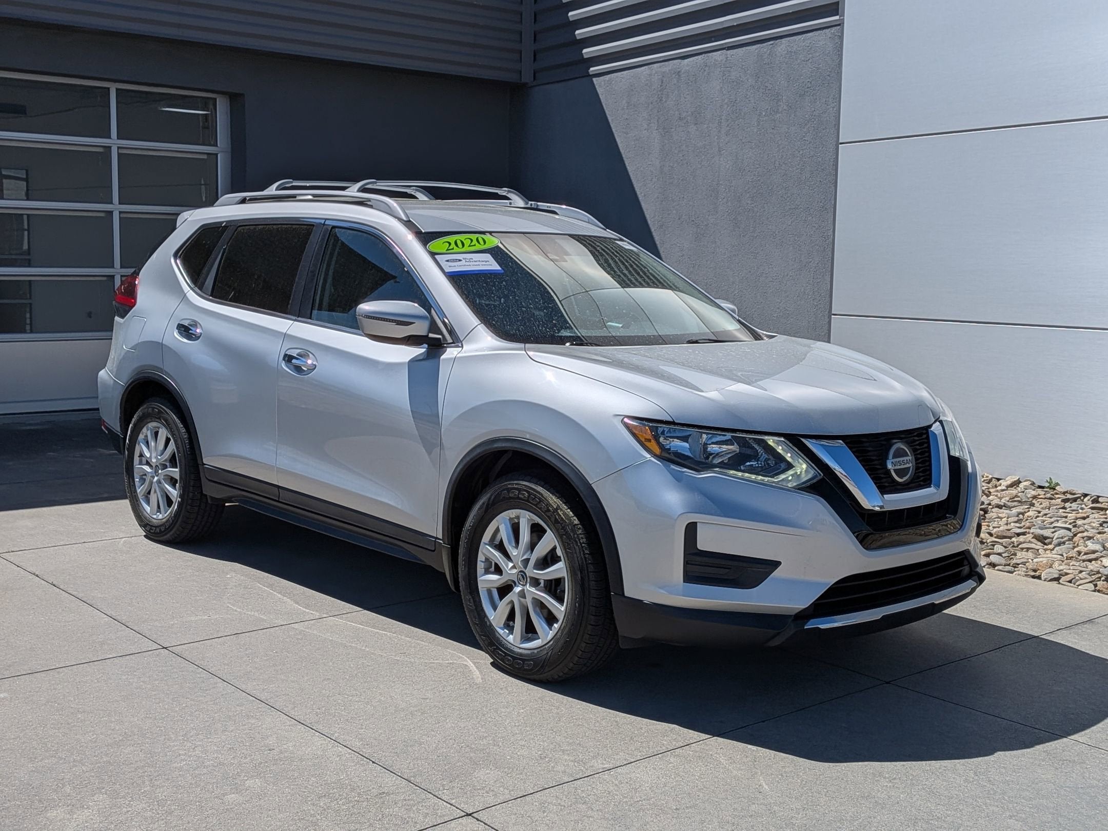 2020 Nissan Rogue