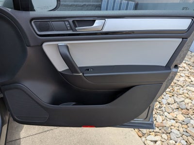 2017 Volkswagen Touareg Wolfsburg Edition
