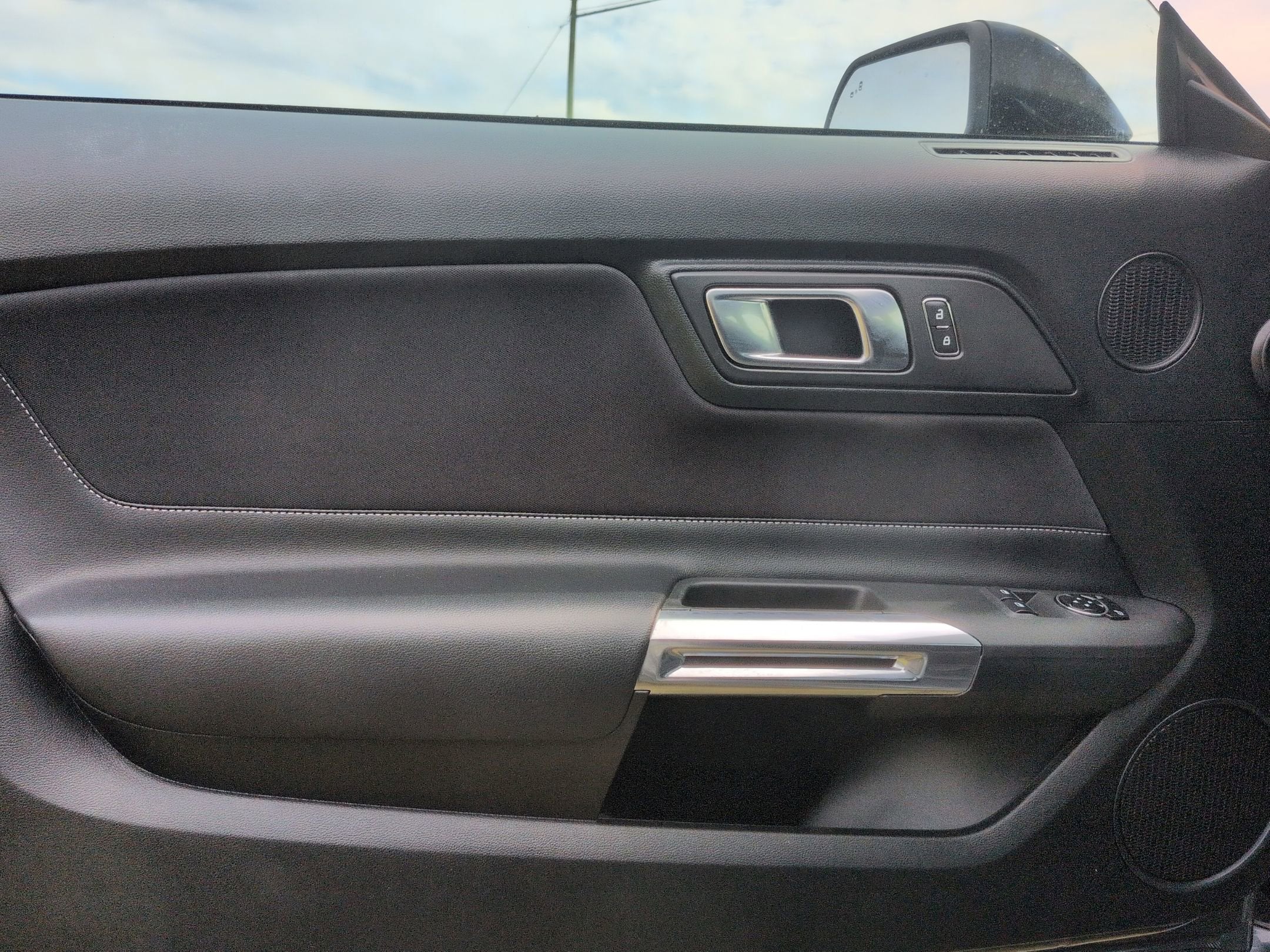 2023 Ford Mustang EcoBoost