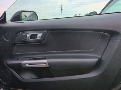 2023 Ford Mustang EcoBoost
