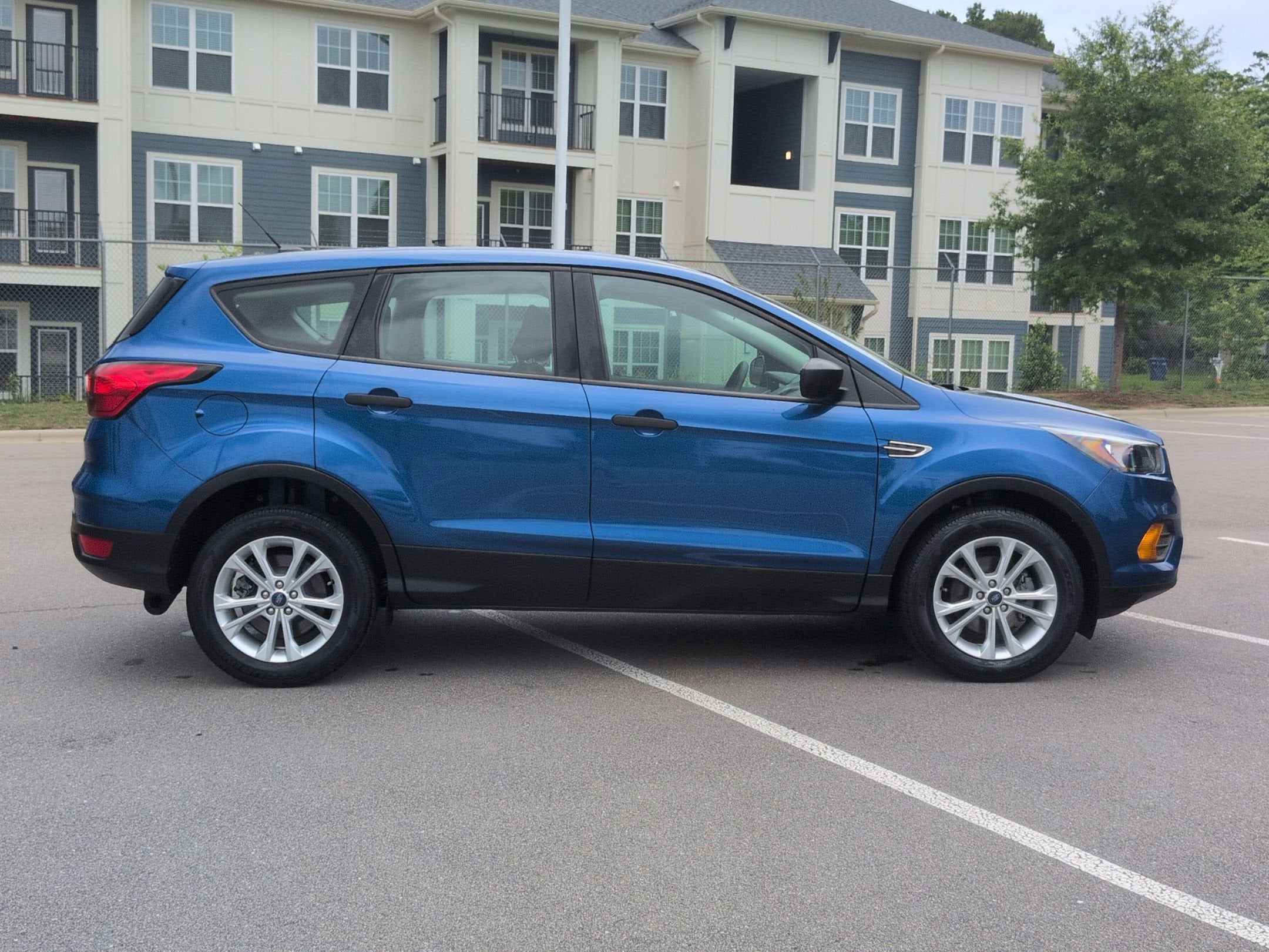 2019 Ford Escape S