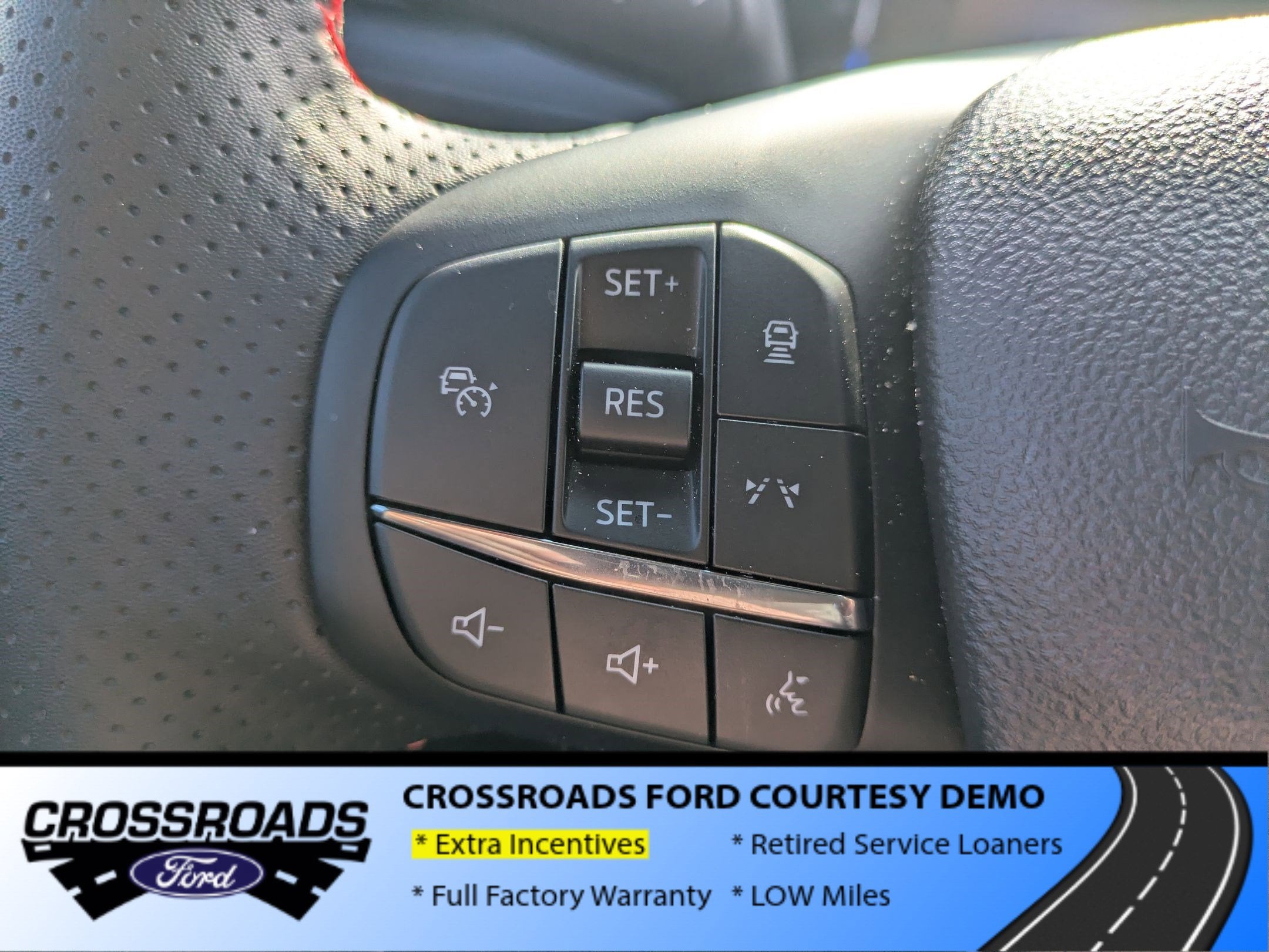 2025 Ford Escape ST-Line - Crossroads Courtesy Demo