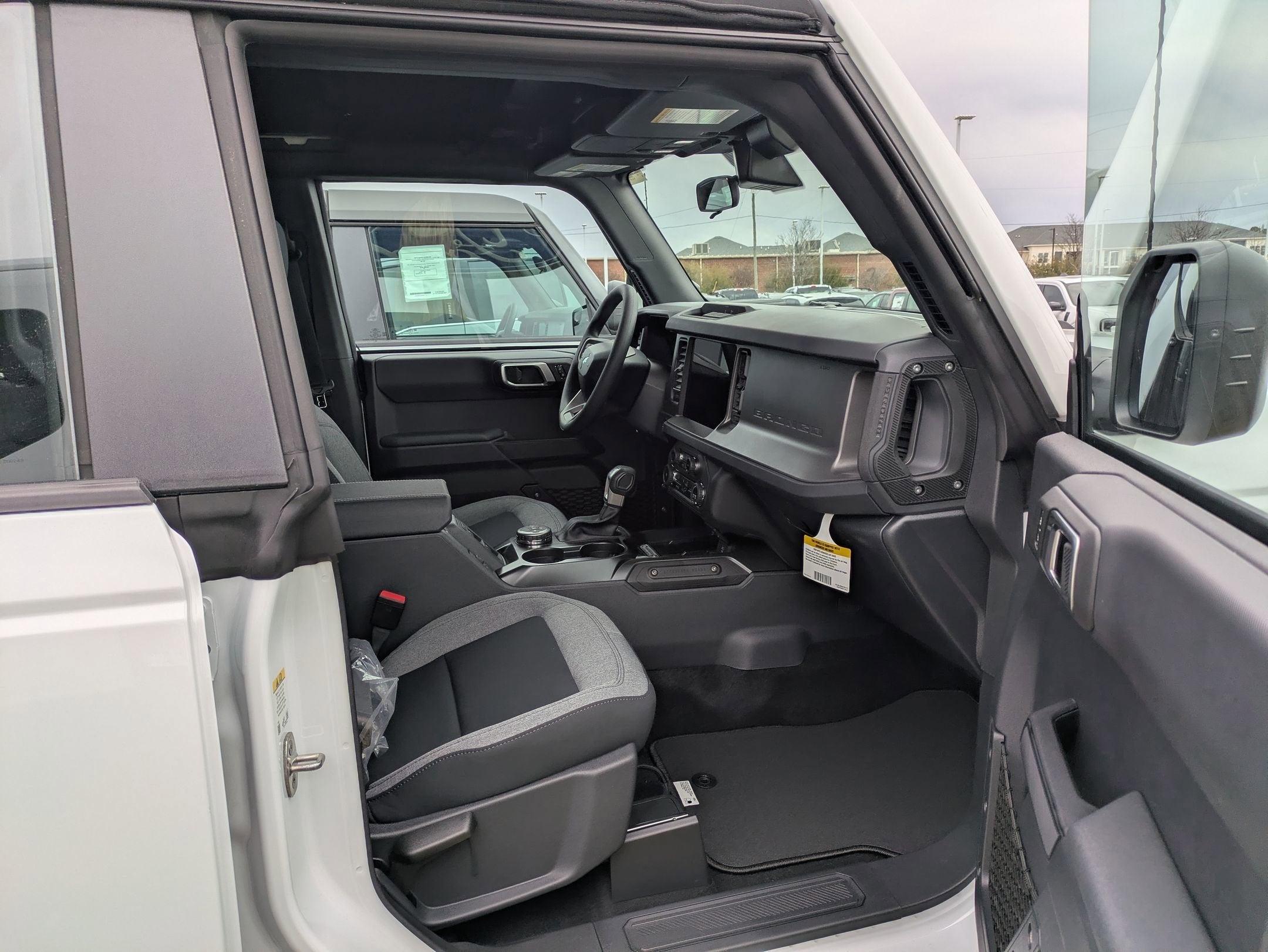 2025 Ford Bronco Base