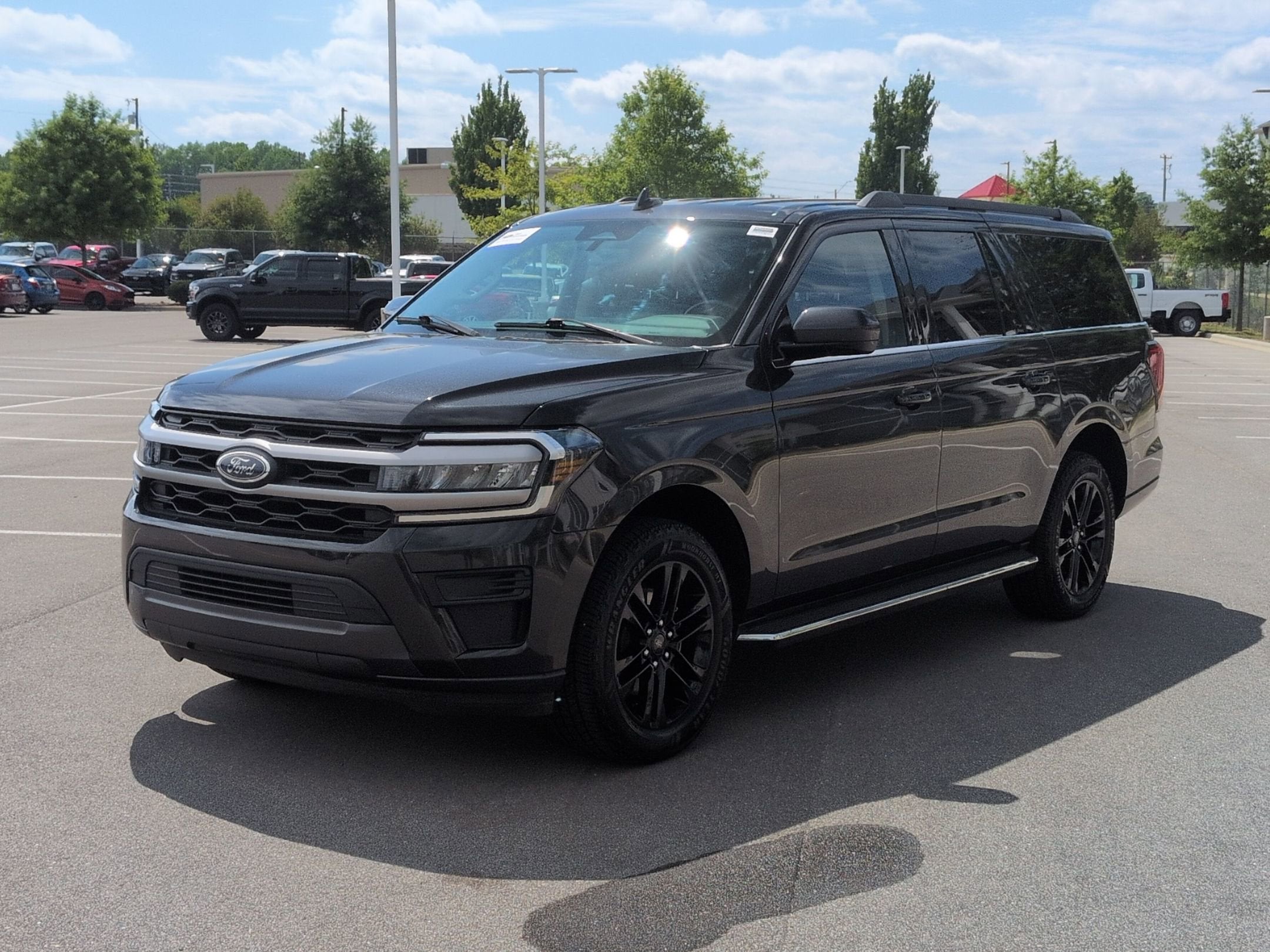 2023 Ford Expedition Max XLT