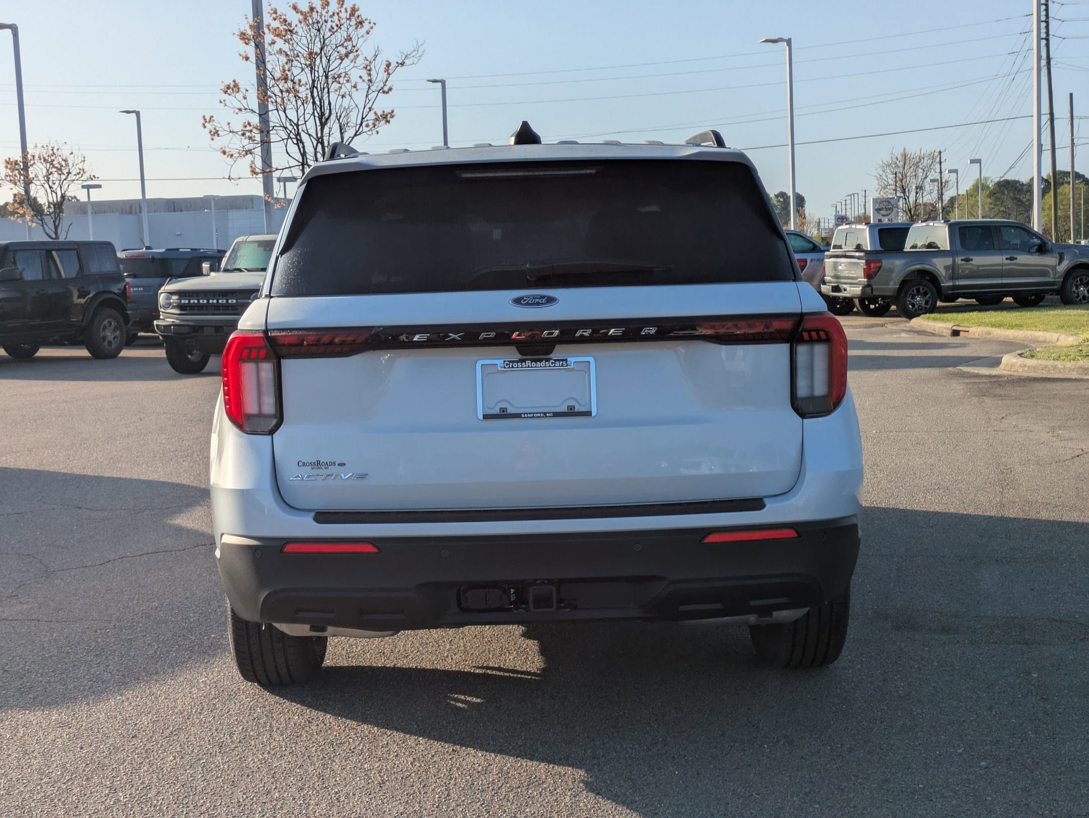 2026 Ford Explorer Active w/200A Pkg