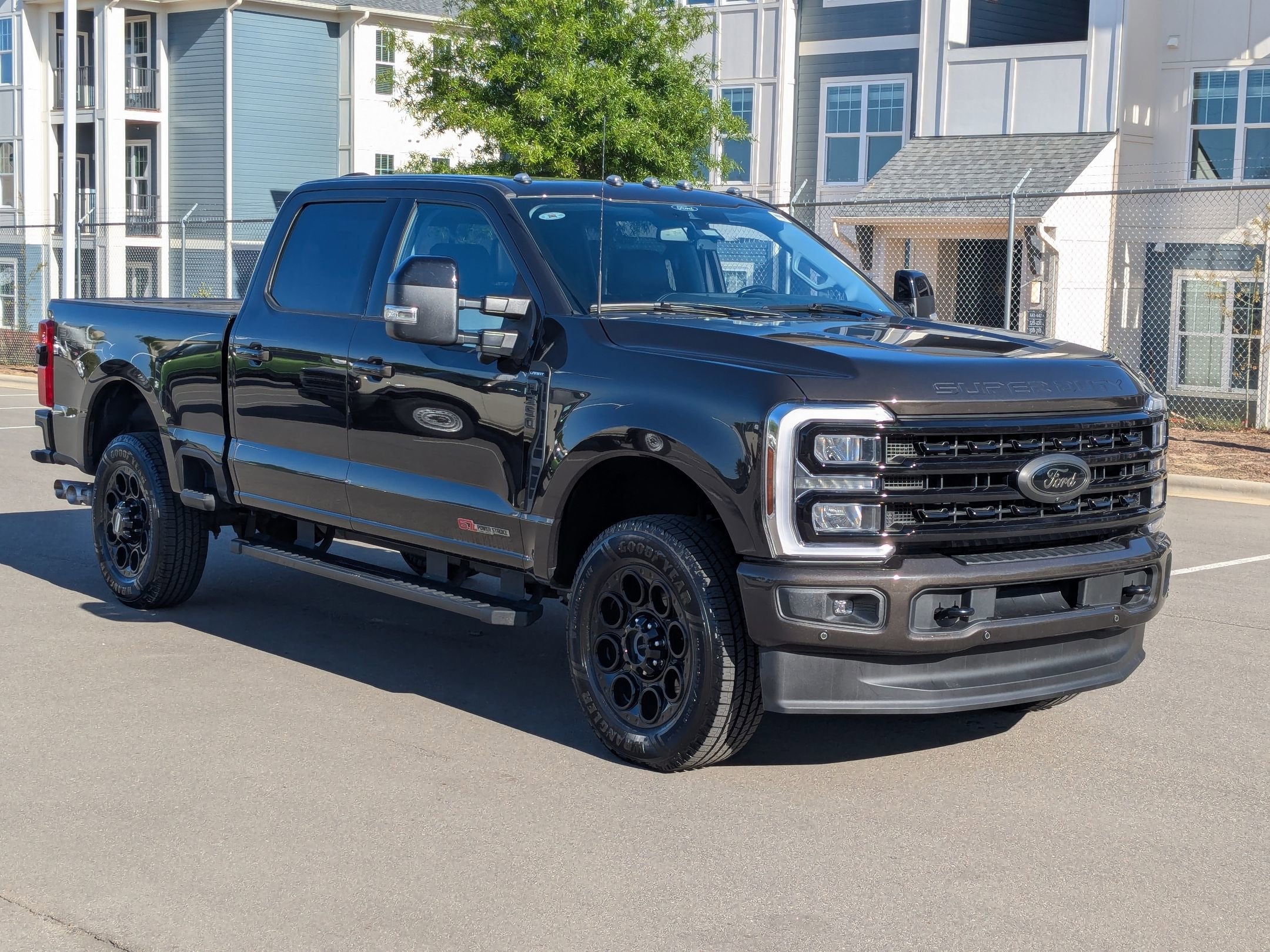 2024 Ford Super Duty F-350 SRW LARIAT