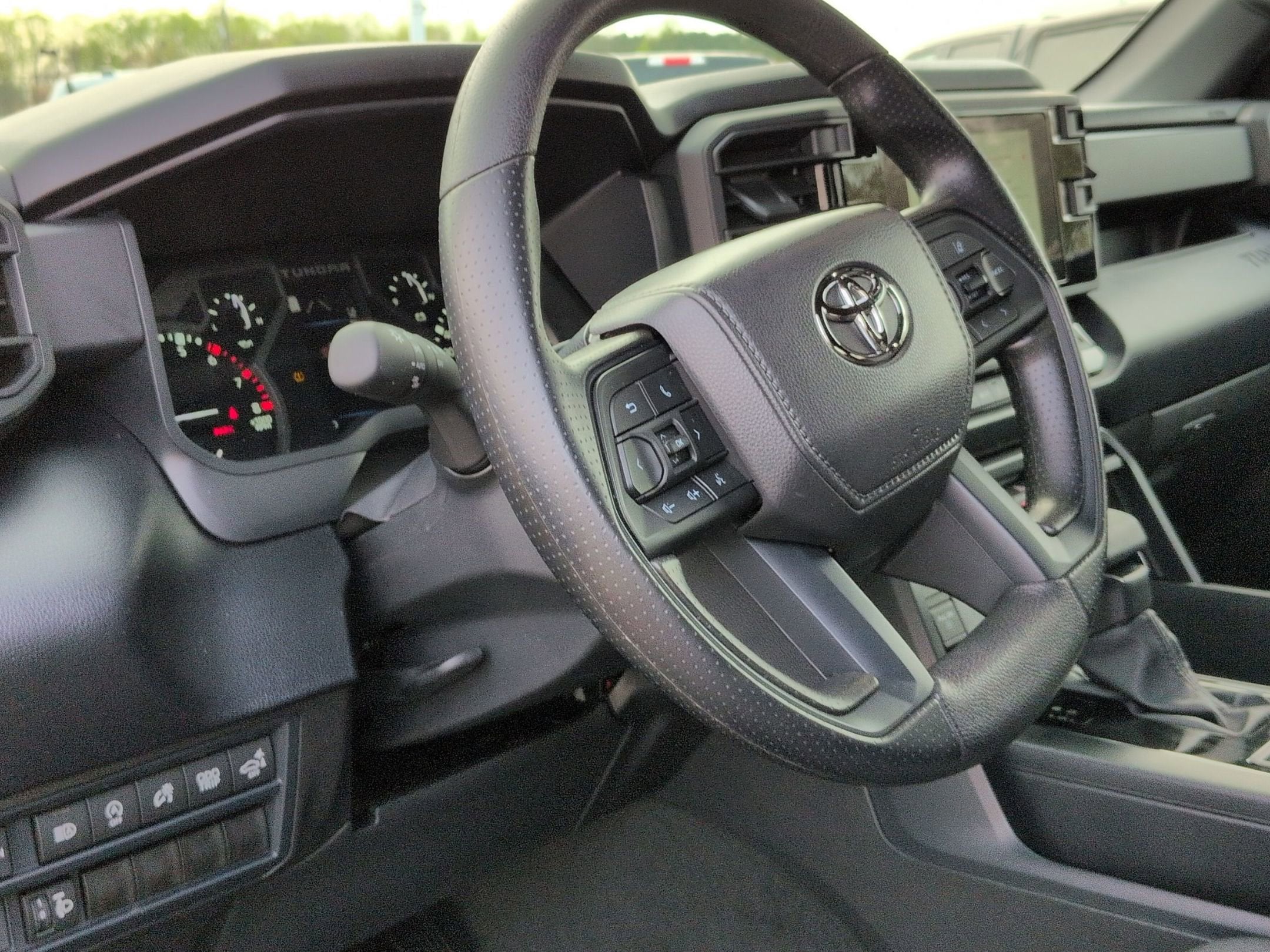 2025 Toyota Tundra 4WD SR5