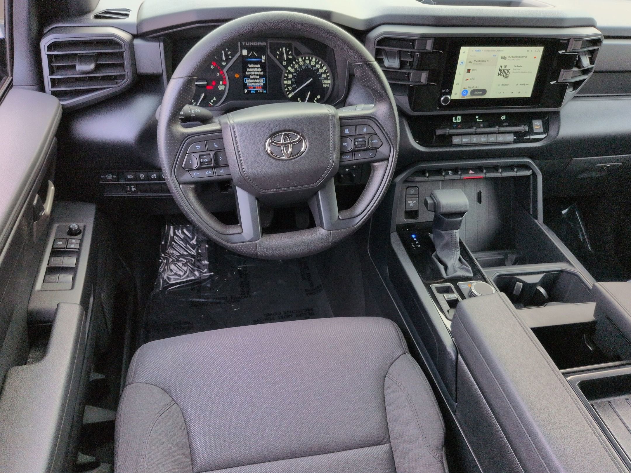 2025 Toyota Tundra 4WD SR5