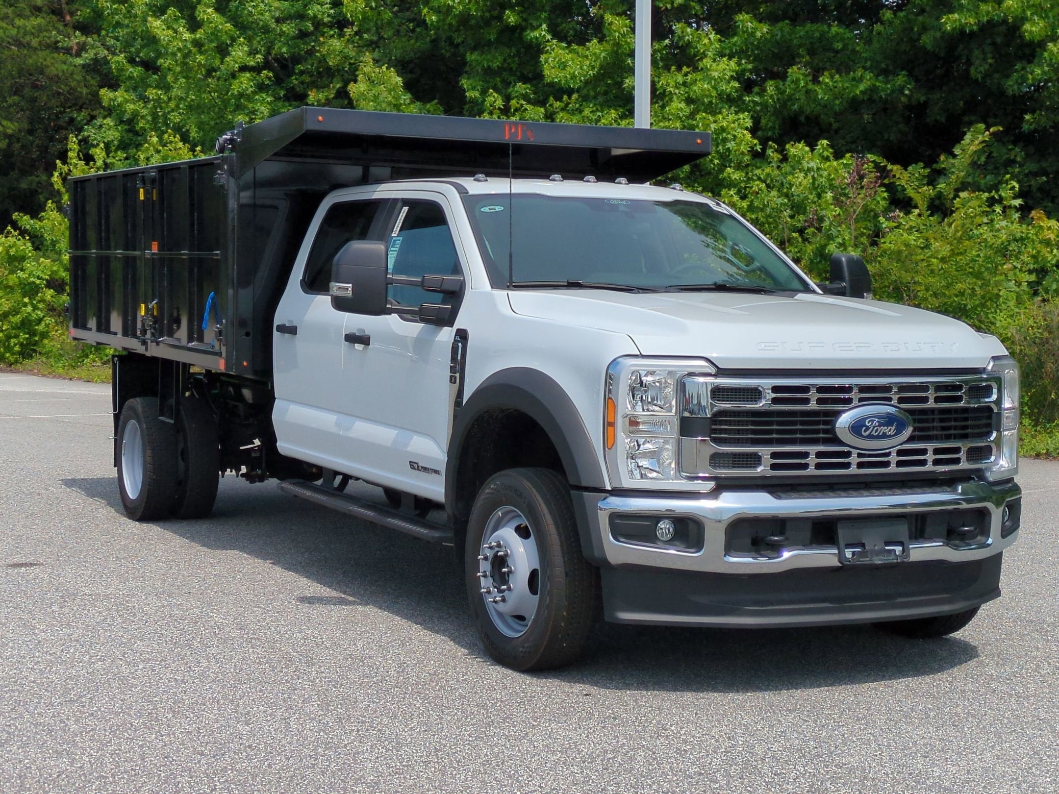 2026 Ford Super Duty F-450 DRW XL