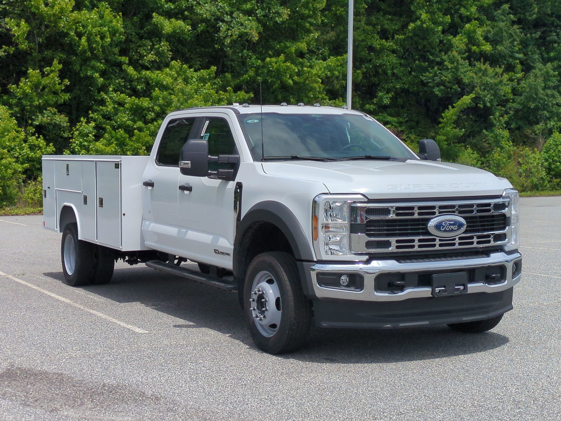 2026 Ford Super Duty F-450 DRW XL