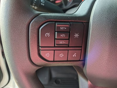 2025 Ford Super Duty F-550 DRW XL