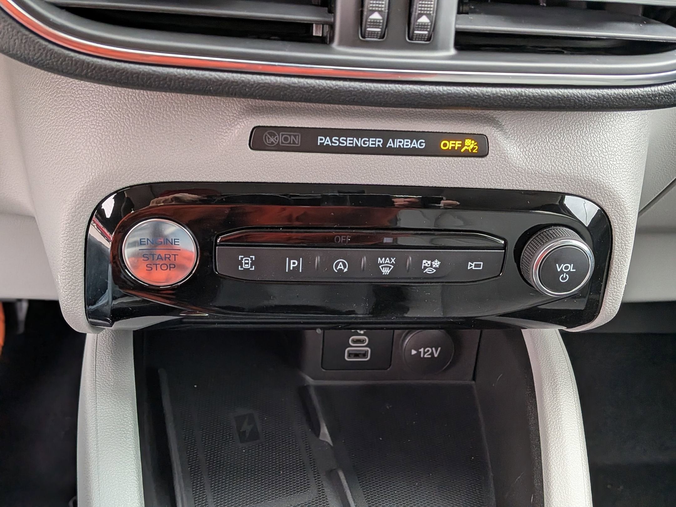 2026 Ford Escape Platinum