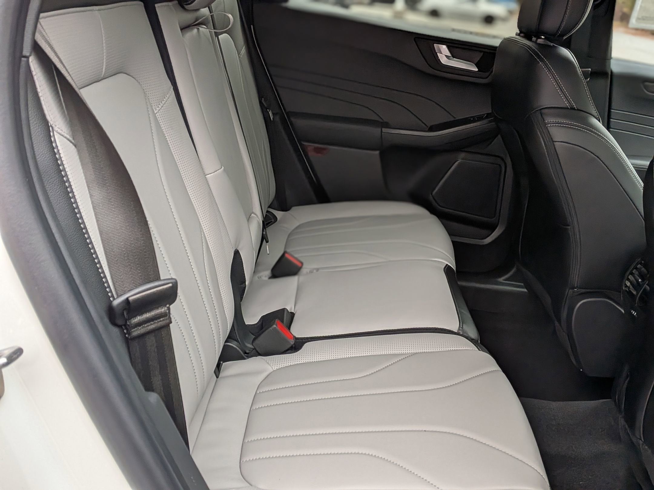 2026 Ford Escape Platinum