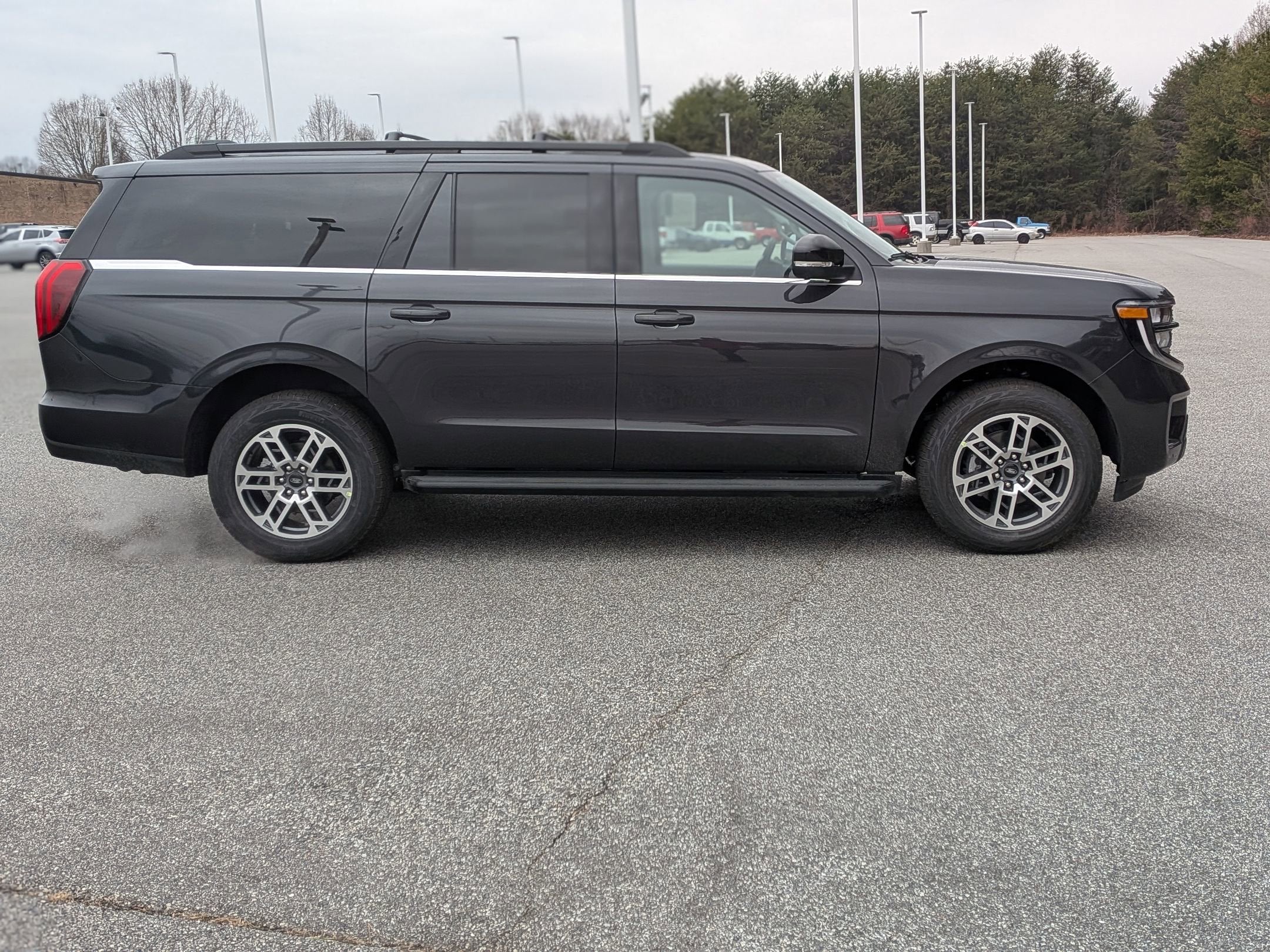 2026 Ford Expedition Max Active