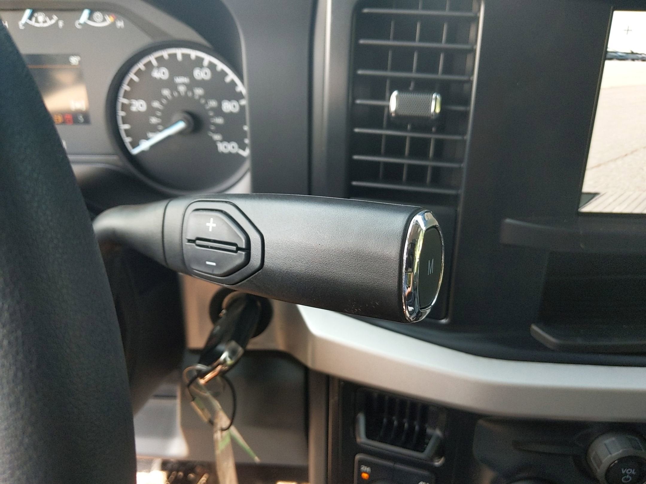 2025 Ford Super Duty F-350 SRW XL