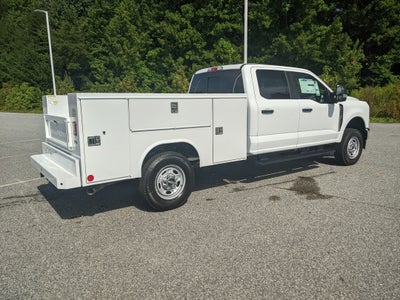 2025 Ford Super Duty F-350 SRW XL