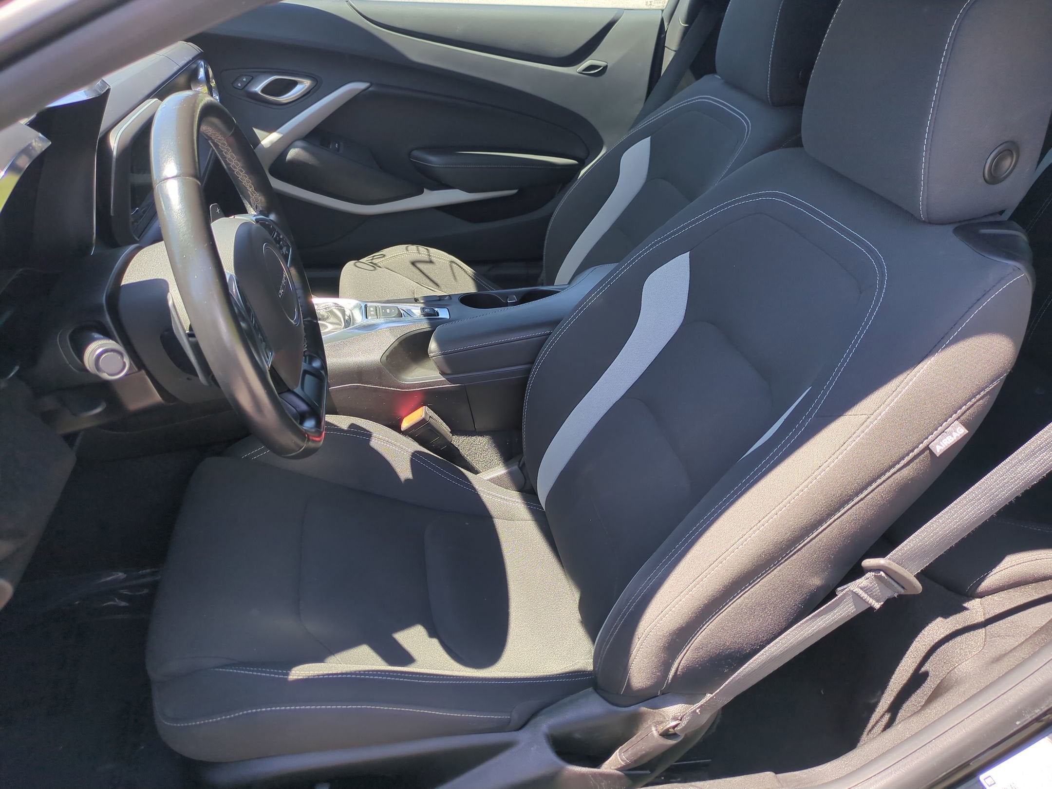2022 Chevrolet Camaro 1LT