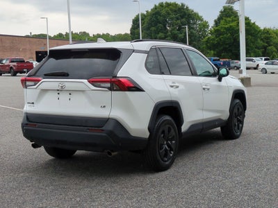 2021 Toyota RAV4 LE