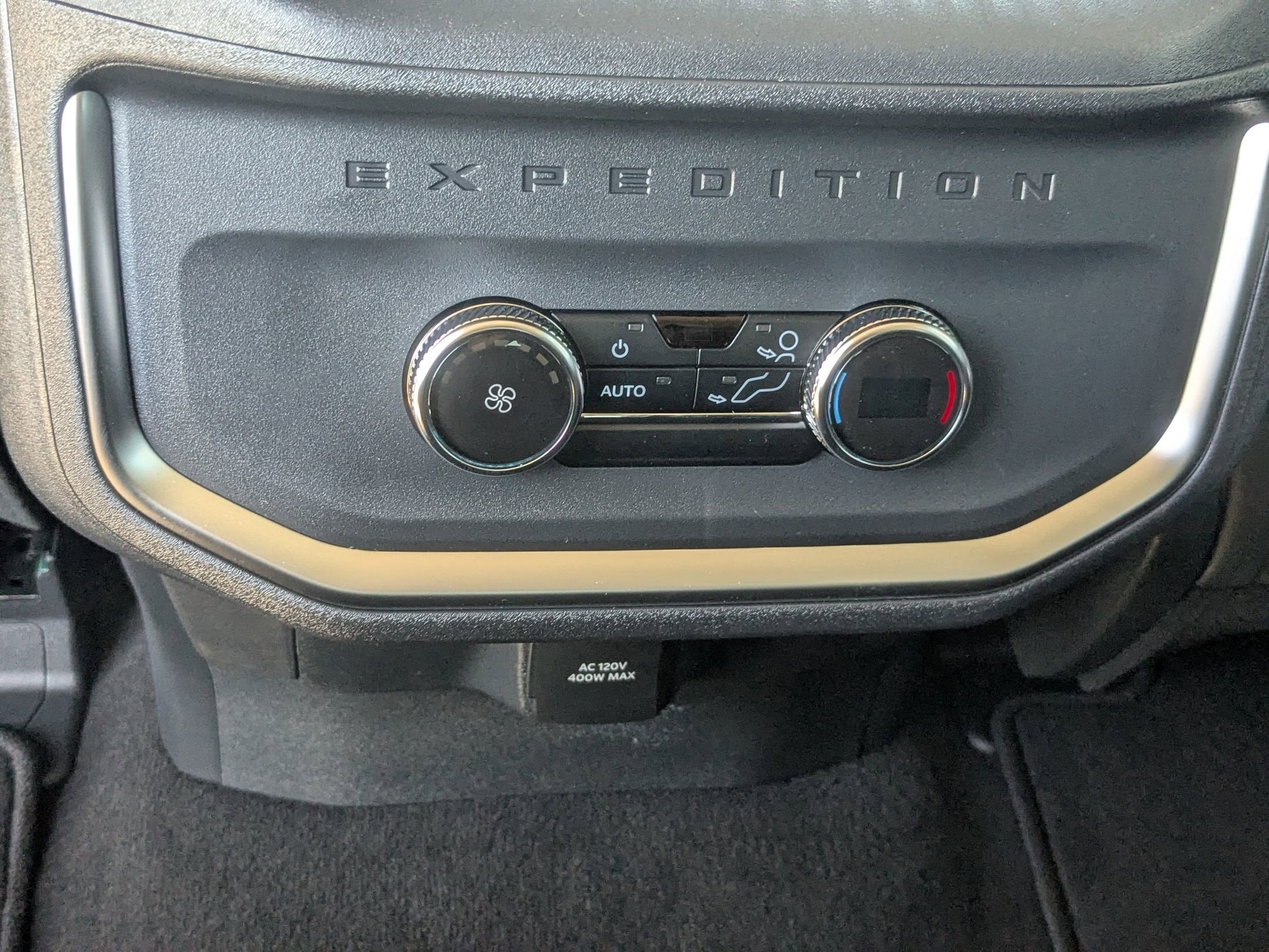 2026 Ford Expedition Max Active