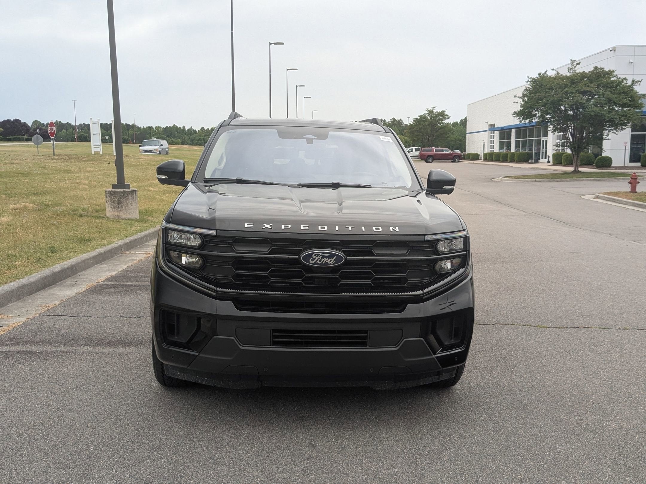 2025 Ford Expedition Active