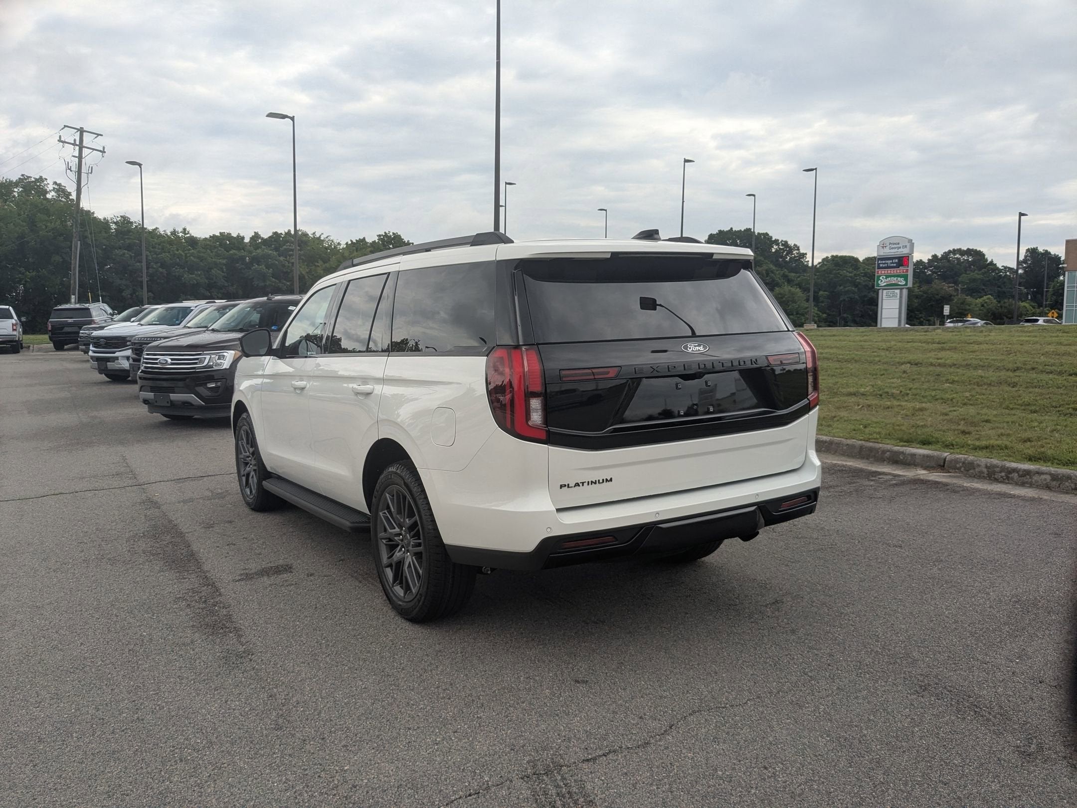 2026 Ford Expedition Platinum