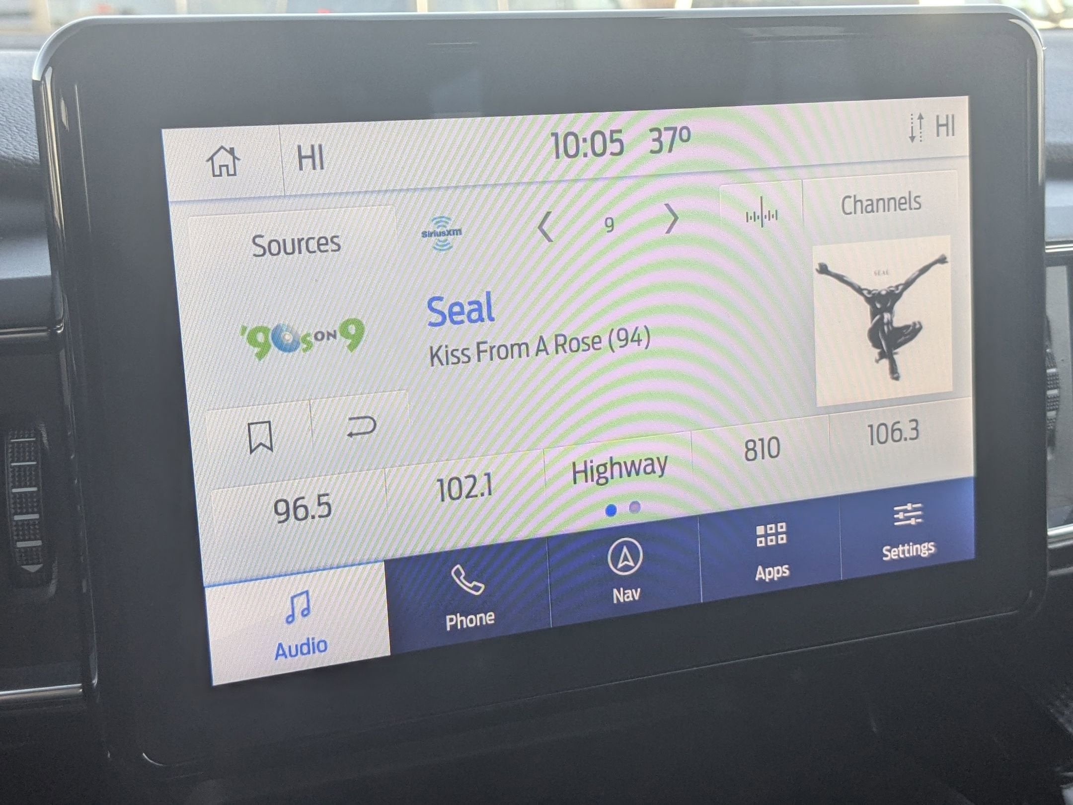 2022 Ford Explorer ST-Line