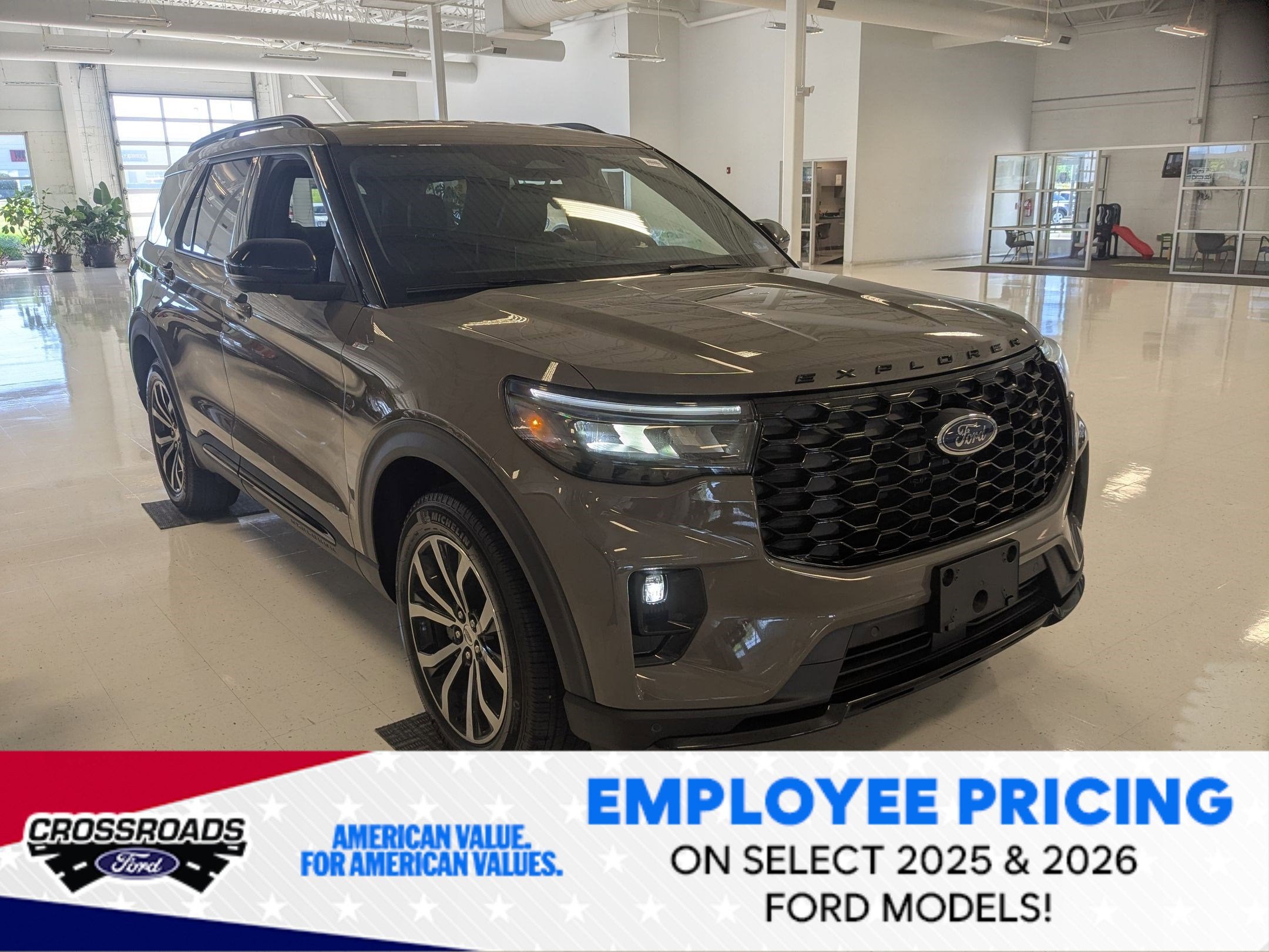2026 Ford Explorer ST-LINE 4WD's photo