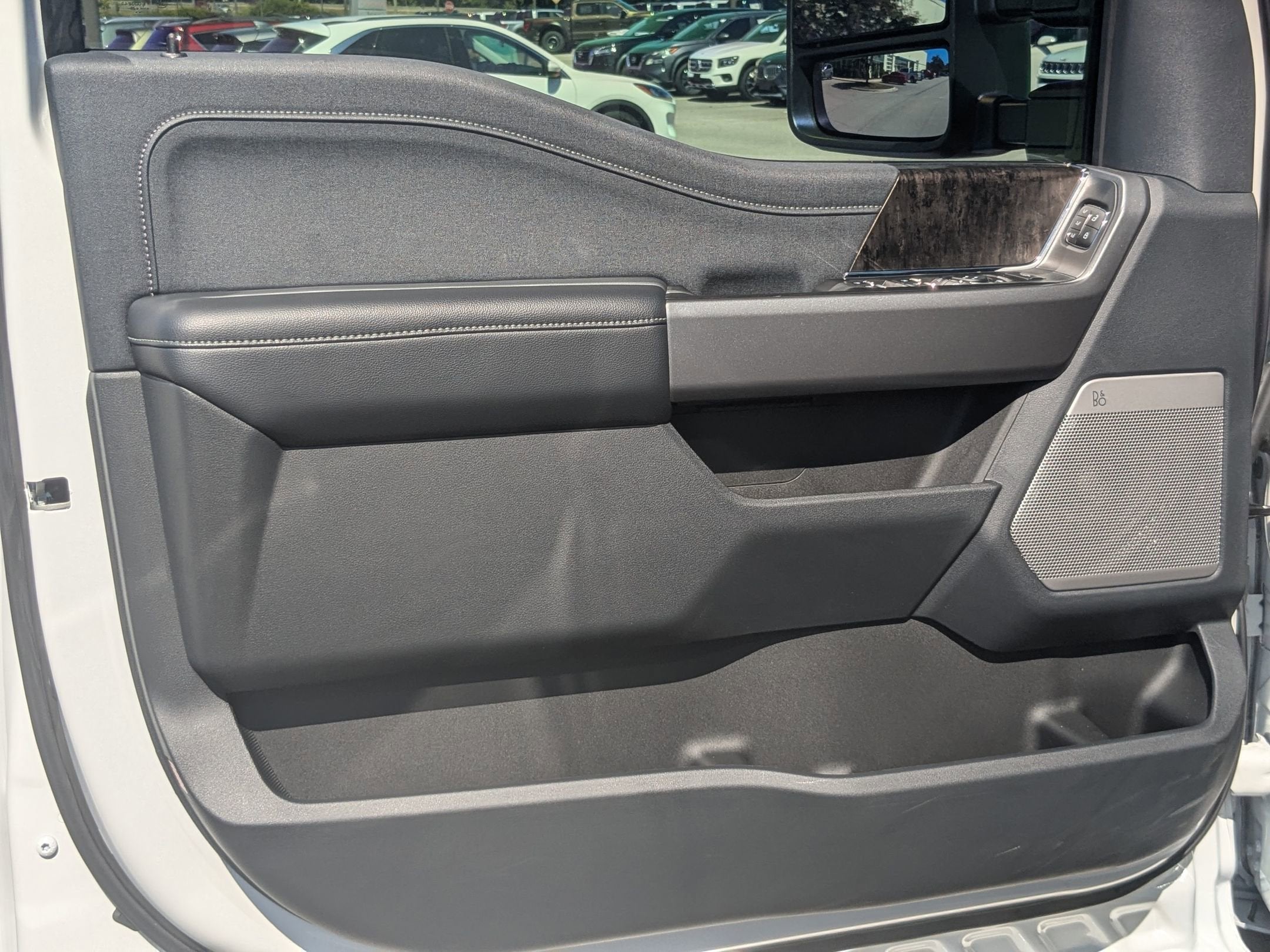 2025 Ford Super Duty F-250 SRW LARIAT