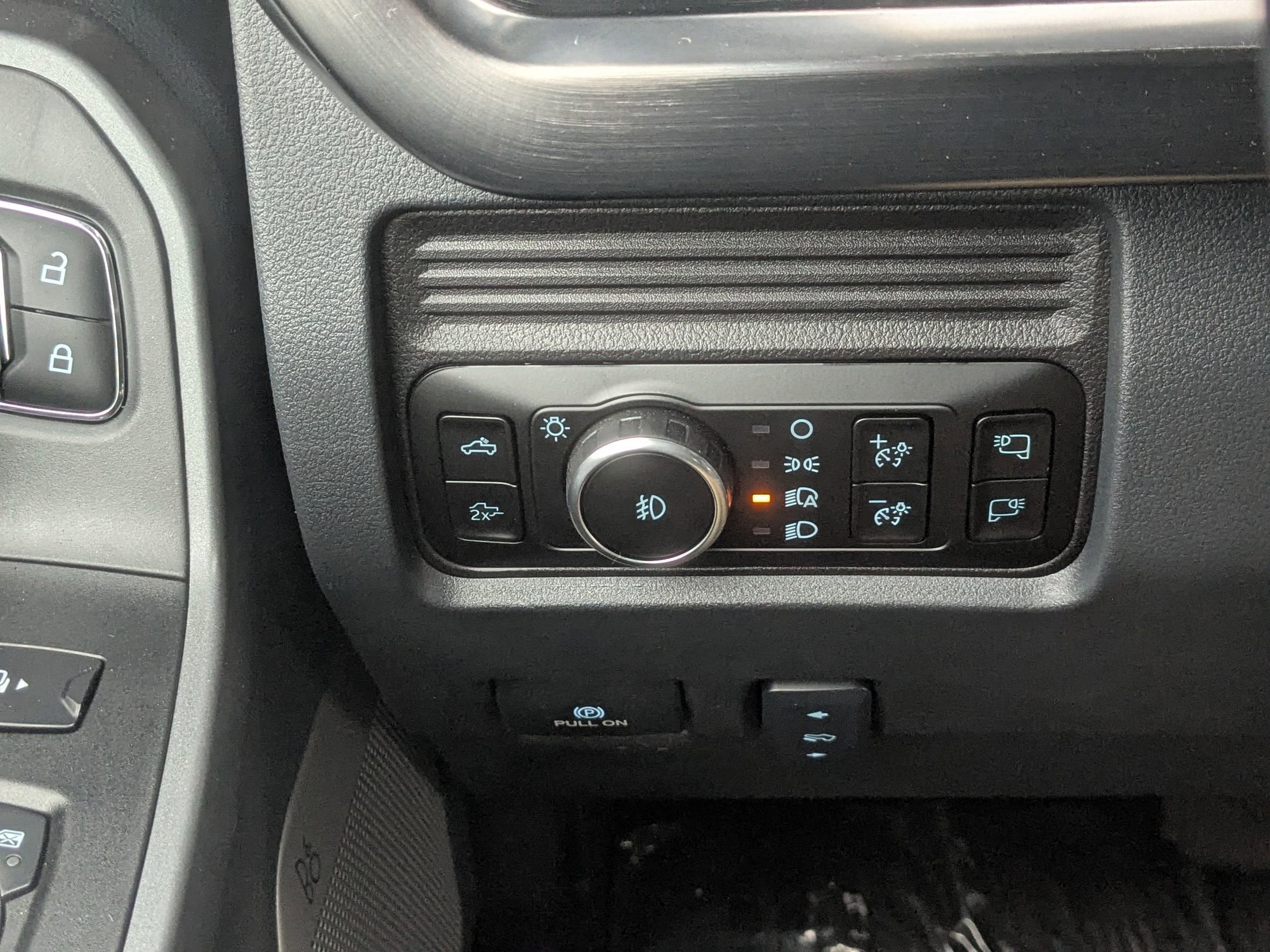 2025 Ford Super Duty F-350 SRW LARIAT