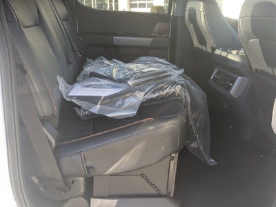 2025 Ford Super Duty F-350 SRW LARIAT