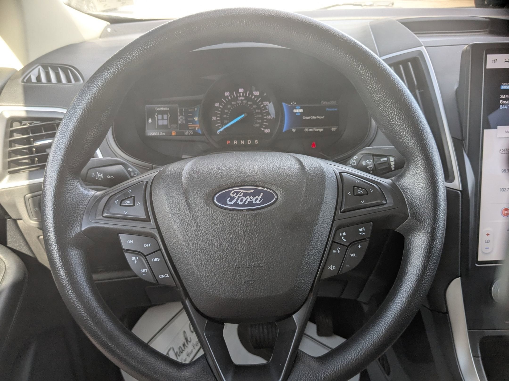 2022 Ford Edge SE