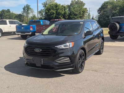 2022 Ford Edge SE