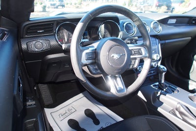 2016 Ford Mustang V6