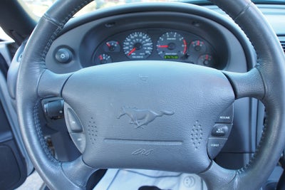 2003 Ford Mustang V6