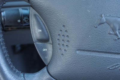 2003 Ford Mustang V6