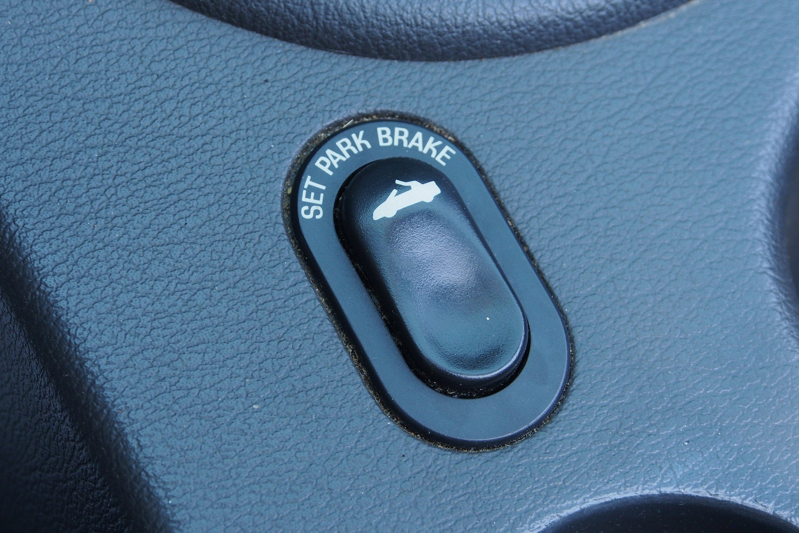 2003 Ford Mustang V6