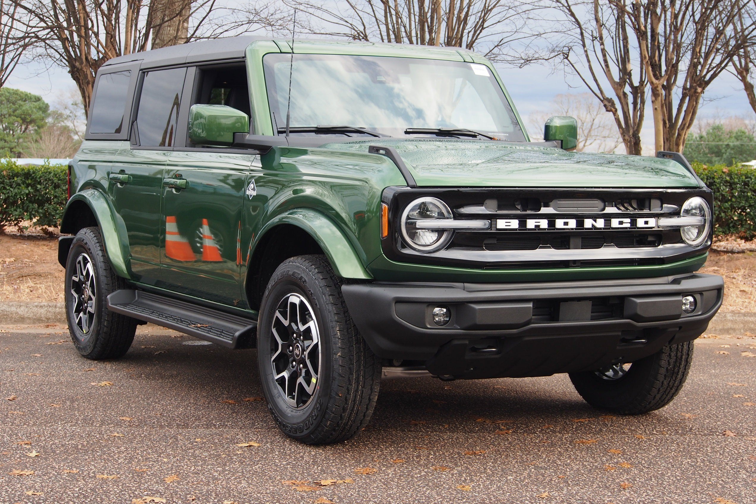 2025 Ford Bronco Outer Banks