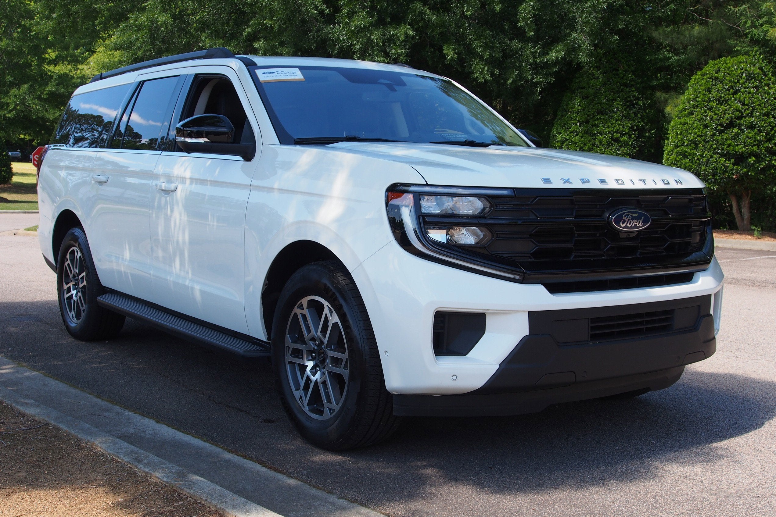 2025 Ford Expedition Max Active