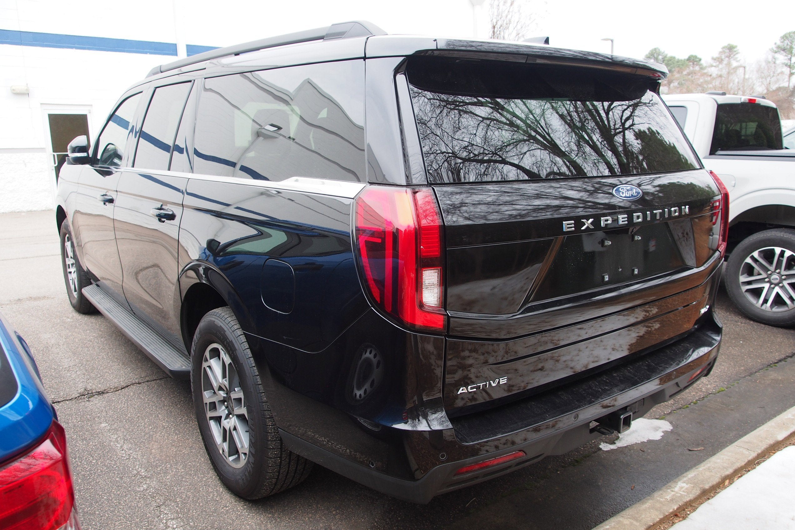 2025 Ford Expedition Max Active