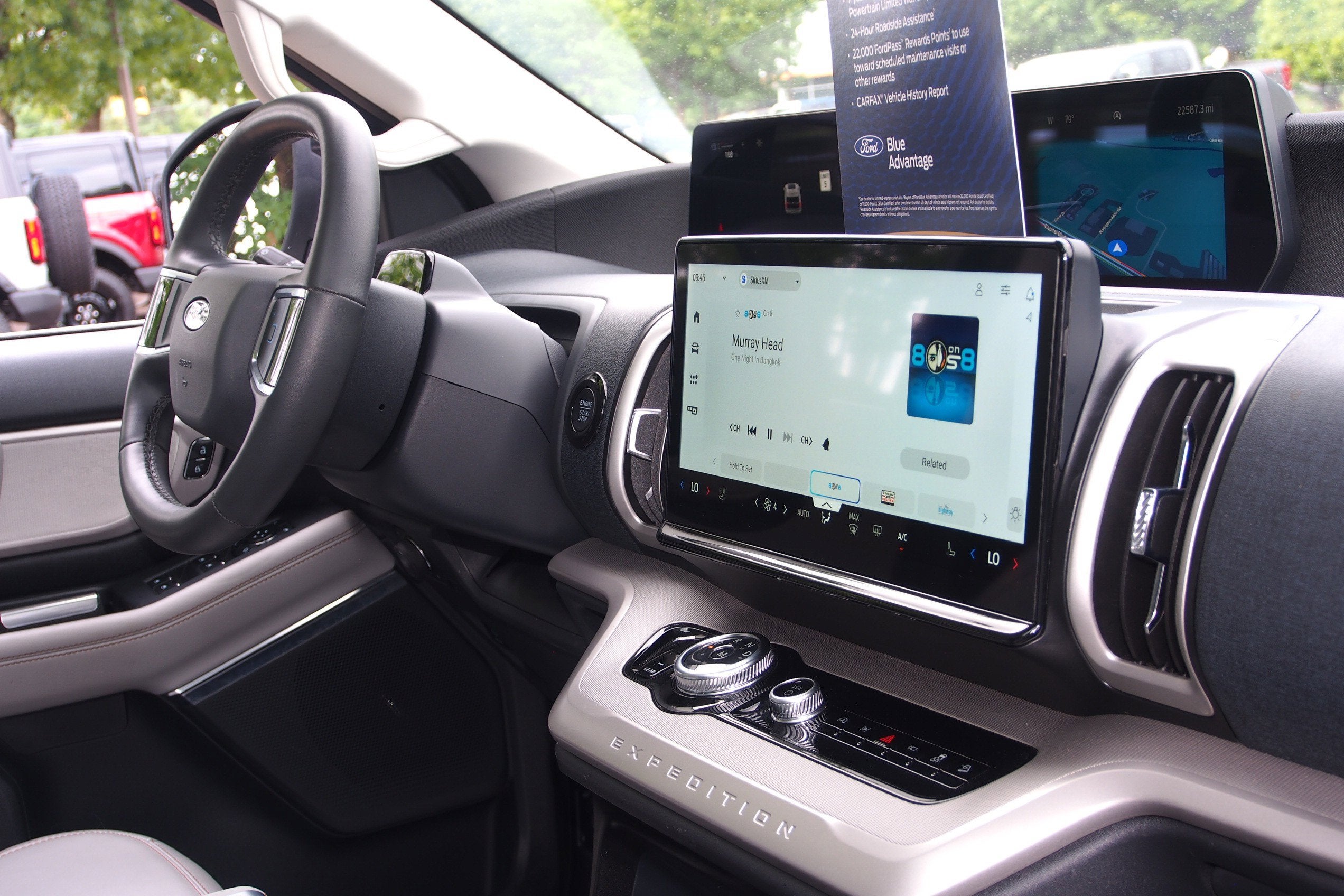 2025 Ford Expedition Active