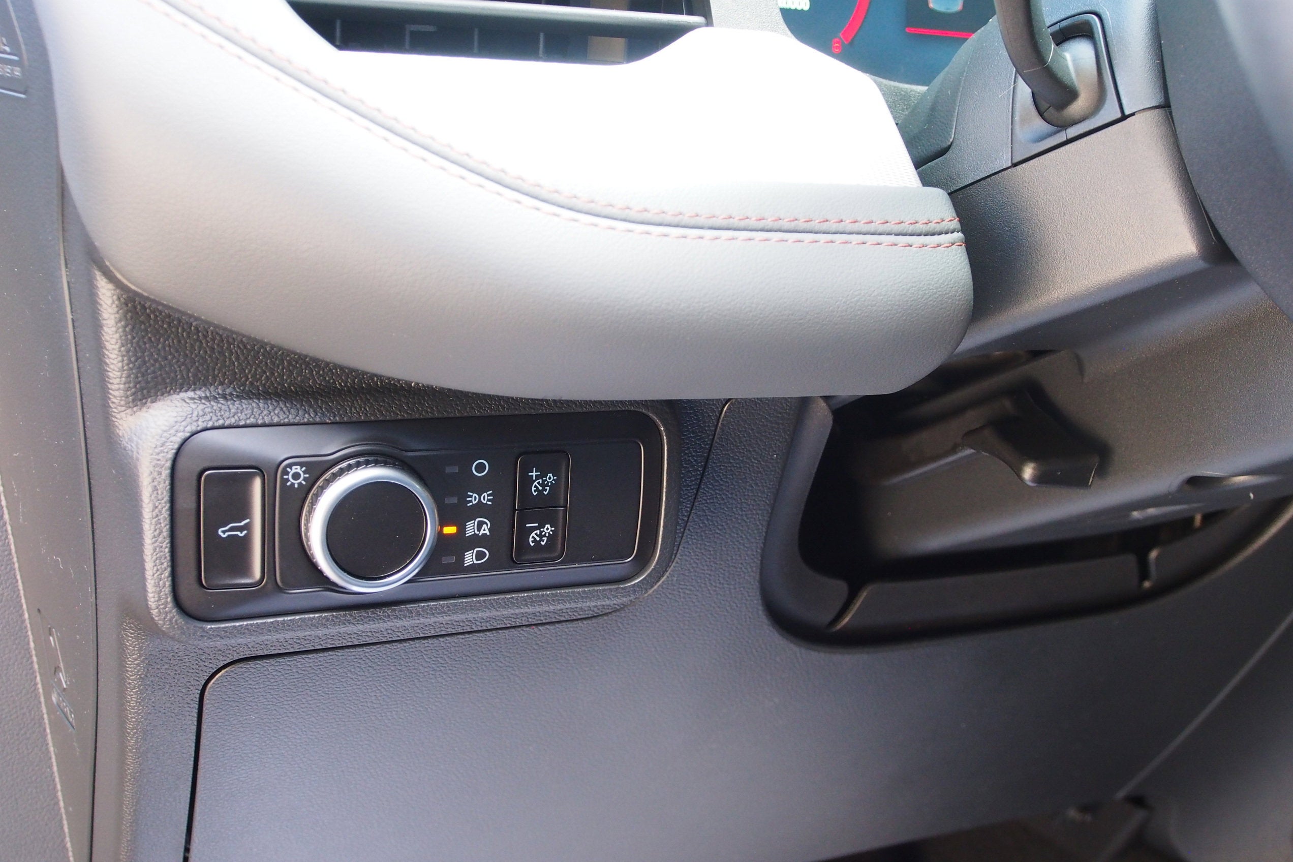 2026 Ford Explorer Active - Crossroads Courtesy Demo