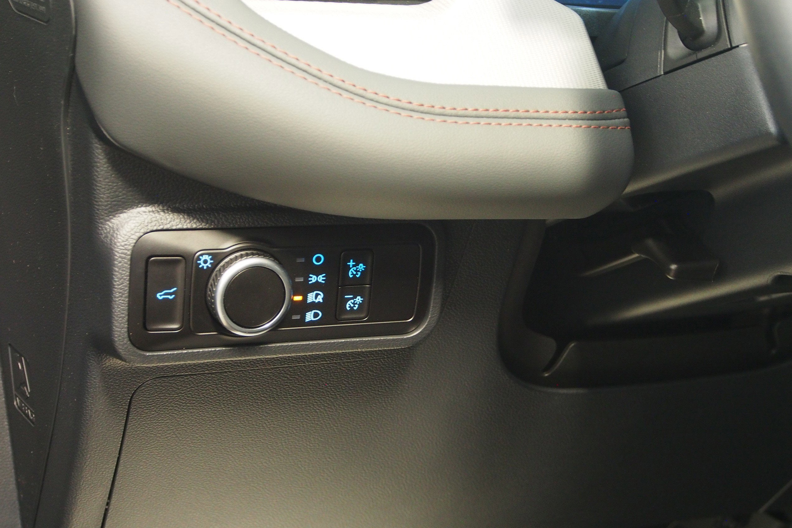 2026 Ford Explorer Active - Crossroads Courtesy Demo