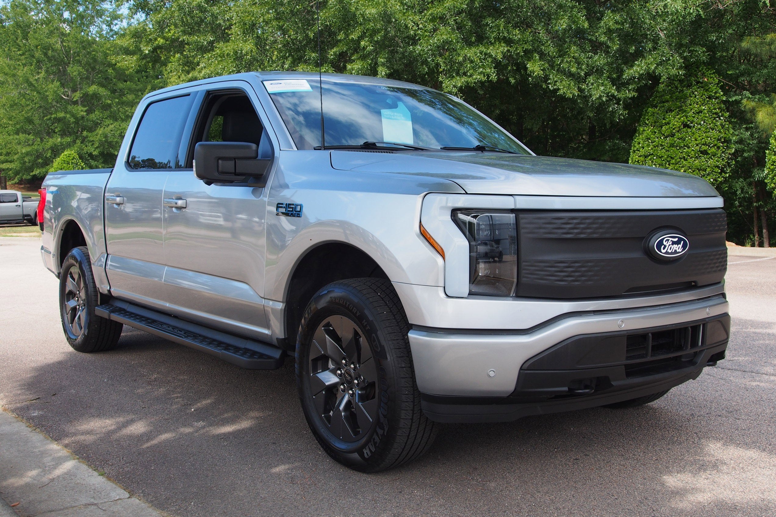 2025 Ford F-150 Lightning