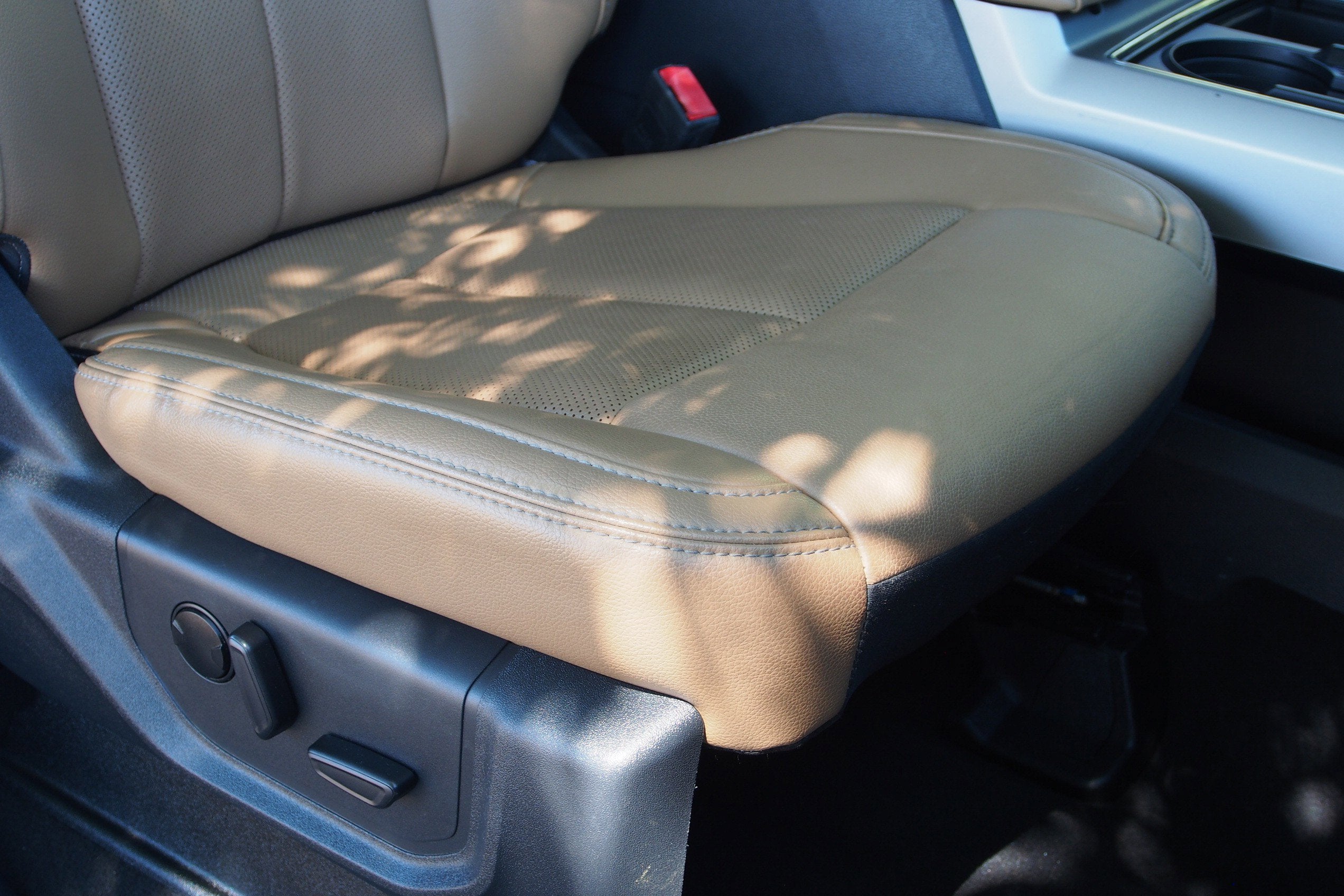 2022 Ford Super Duty F-250 SRW LARIAT