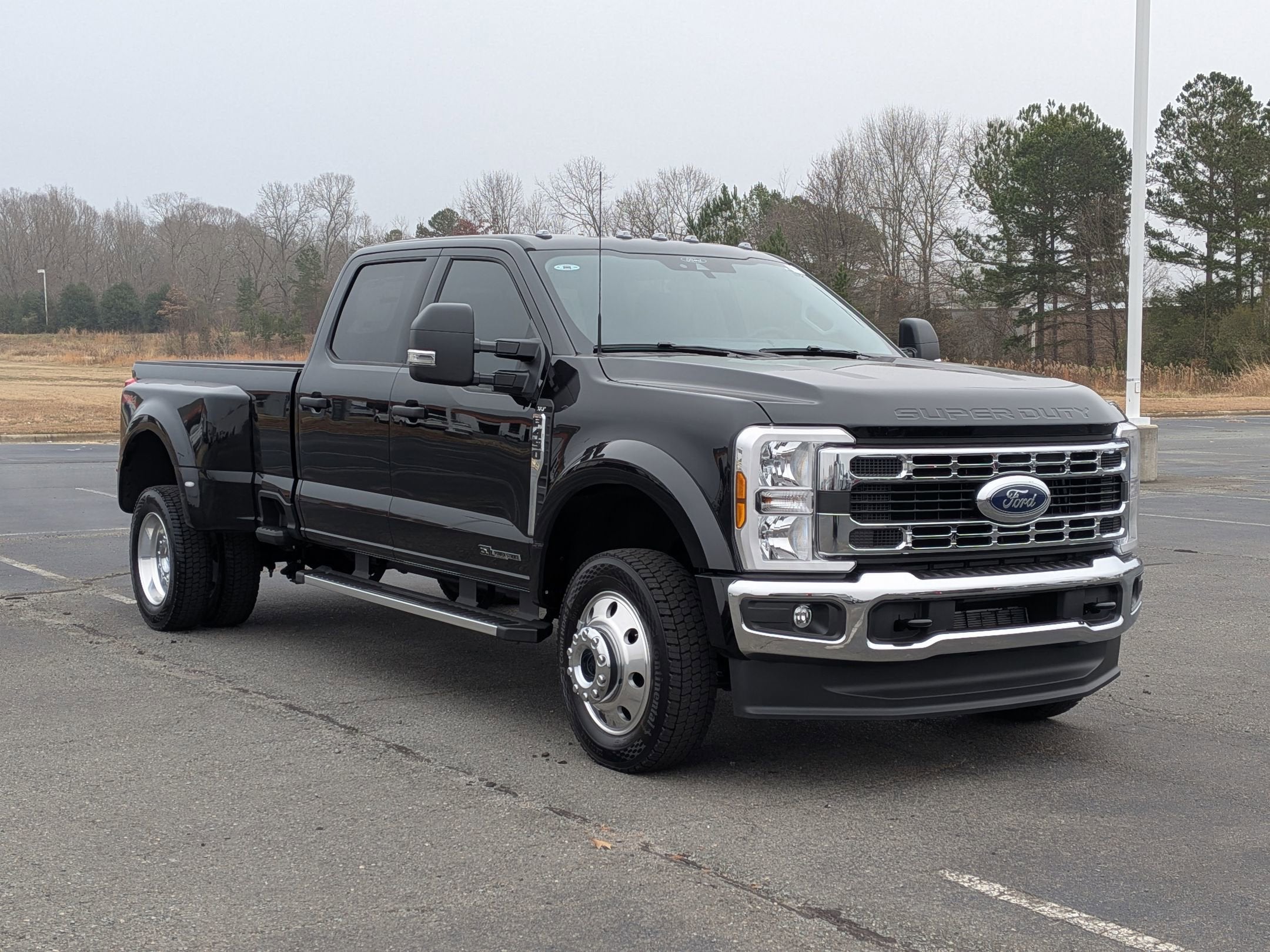 2026 Ford Super Duty F-450 DRW XLT