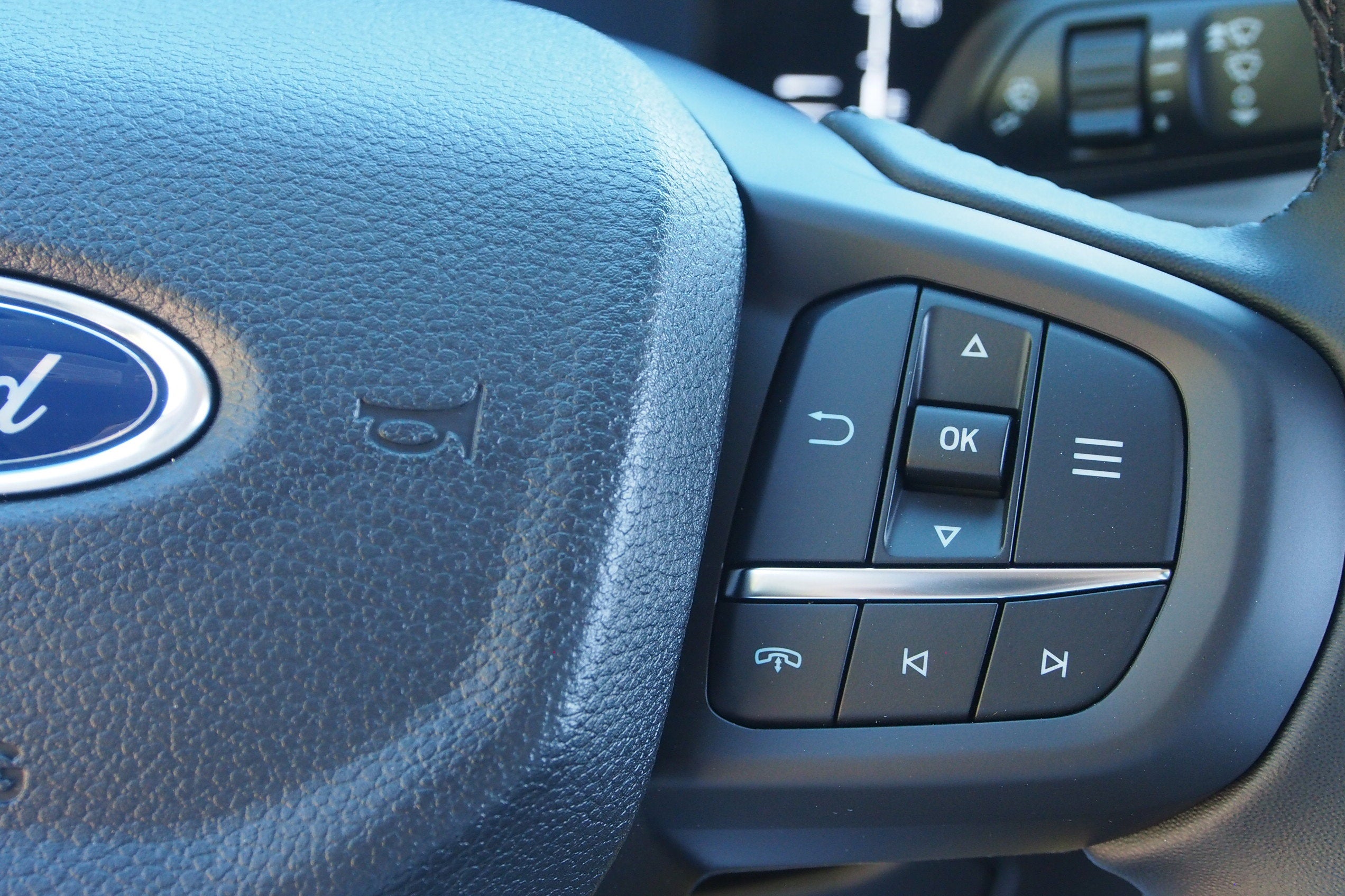 2025 Ford Ranger XLT - Crossroads Courtesy Demo